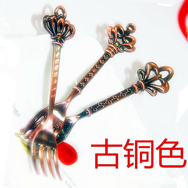 Retro crown fruit fork set in gold, silver and bronze colors, creative and fashionable 4-finger fork, retro fork, auspicious and lucky knot pic 12
