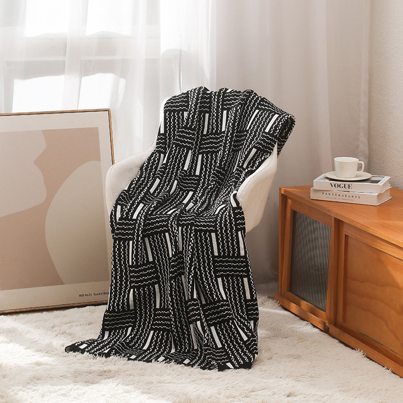 Nordic light luxury sofa blanket, Fair Island retro black and white woven office nap blanket, autumn and winter cover blanket, knitted blanket pic 3