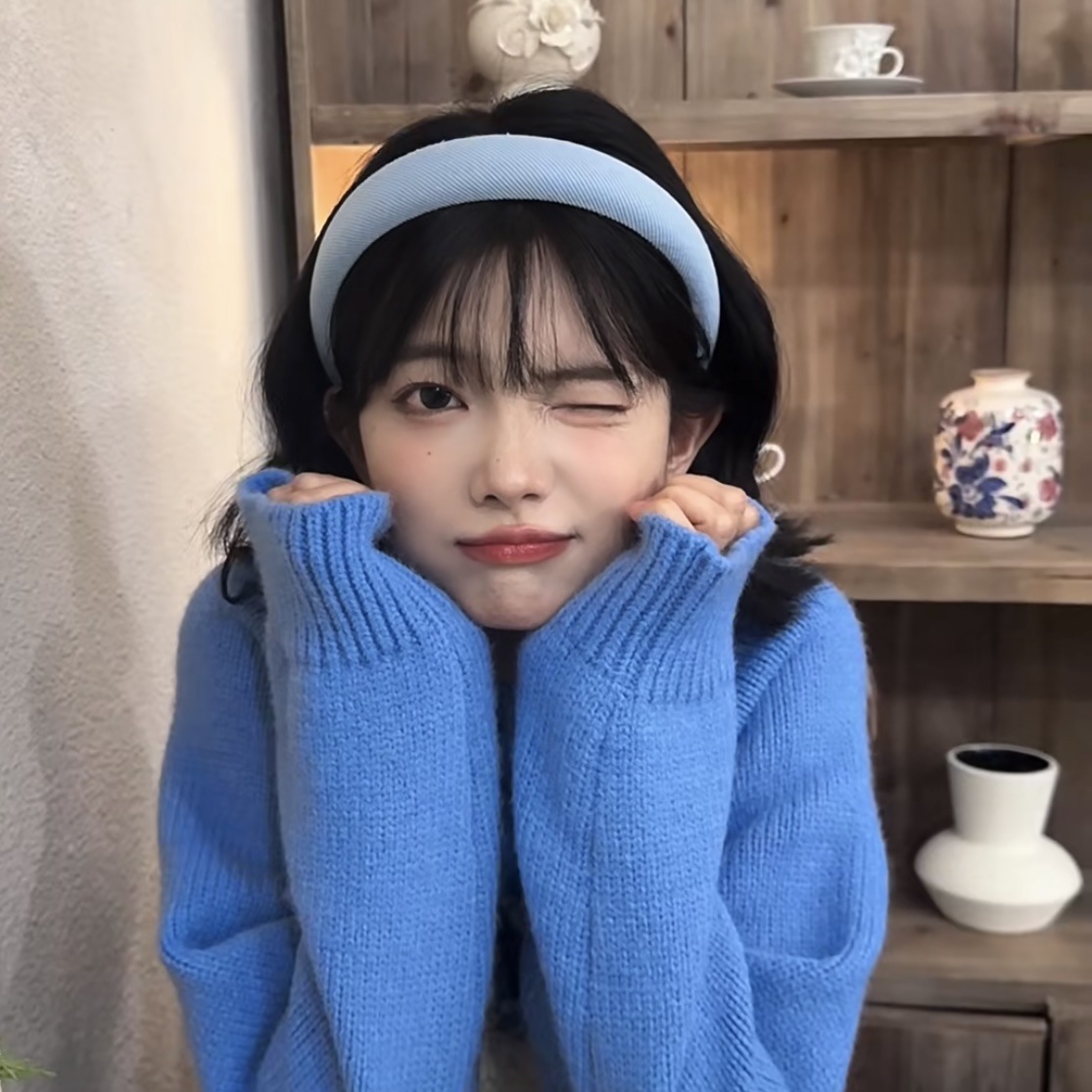 Retro headband for women, 2025 new style Korean-style versatile headband, a high head top voluminous wonder, a stylish and fashionable hair accessory pic 16