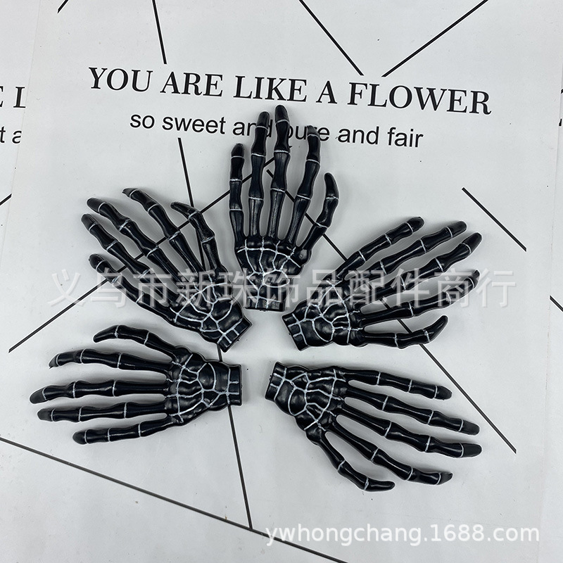 Wholesale of Halloween accessories and luminous spiders pic 6