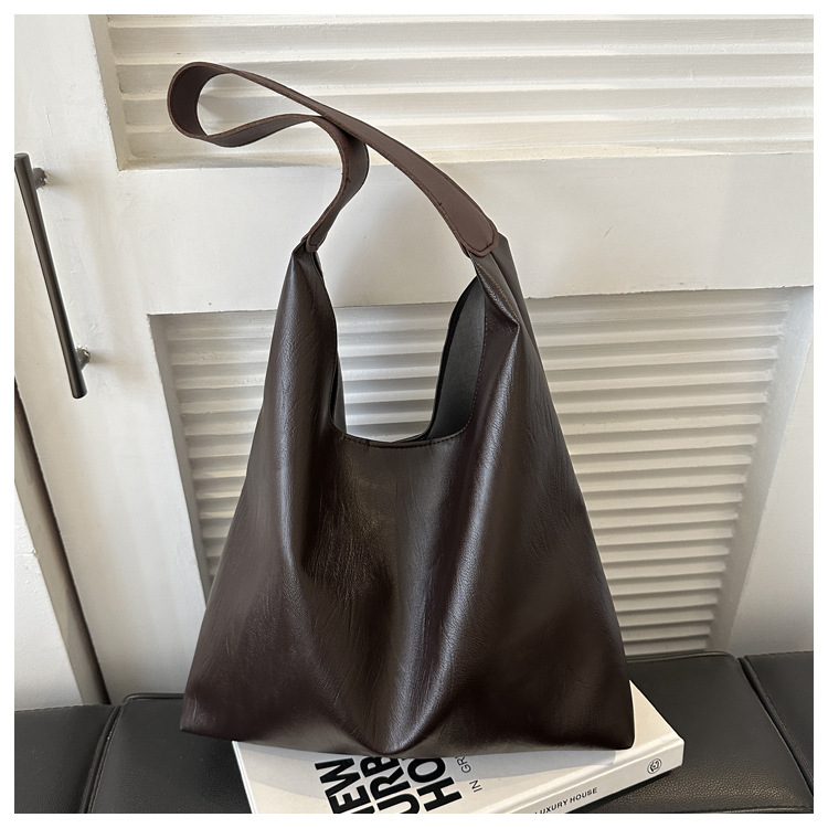 洋气感包包通勤托特包女2023新款潮纯色质感单肩包今年流行腋下包详情20