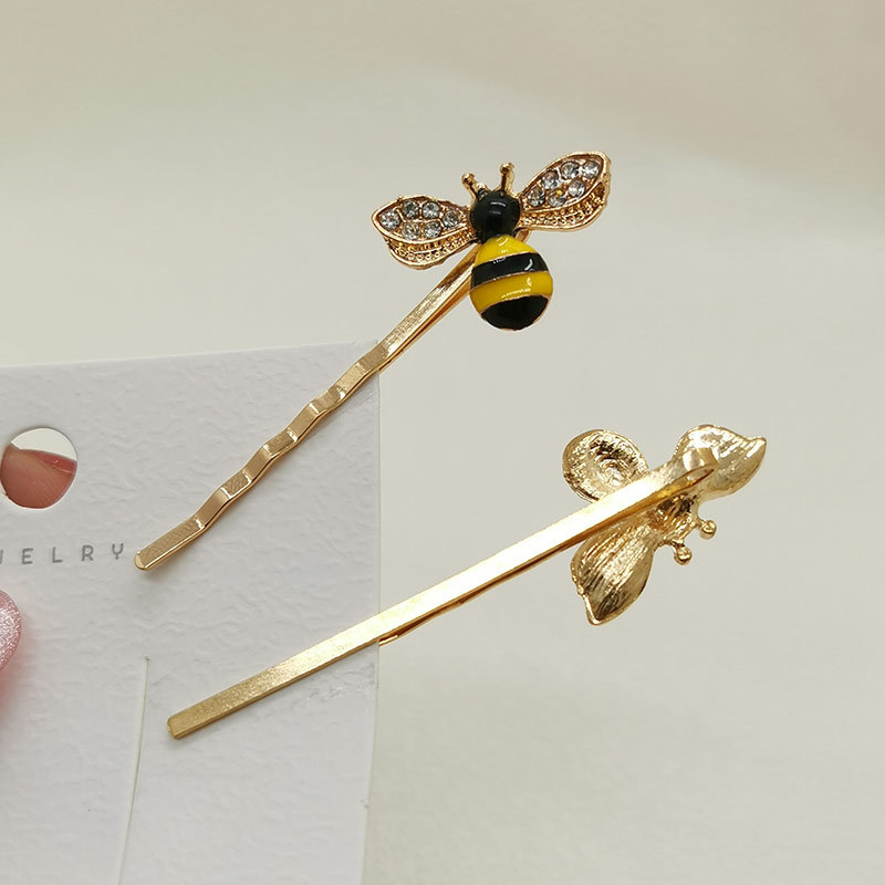Wholesale of Korean-style hair accessories: Cute little bee hair clips, straight clips, alloy diamond-encrusted bangs clips, colorful edge clips for women pic 7