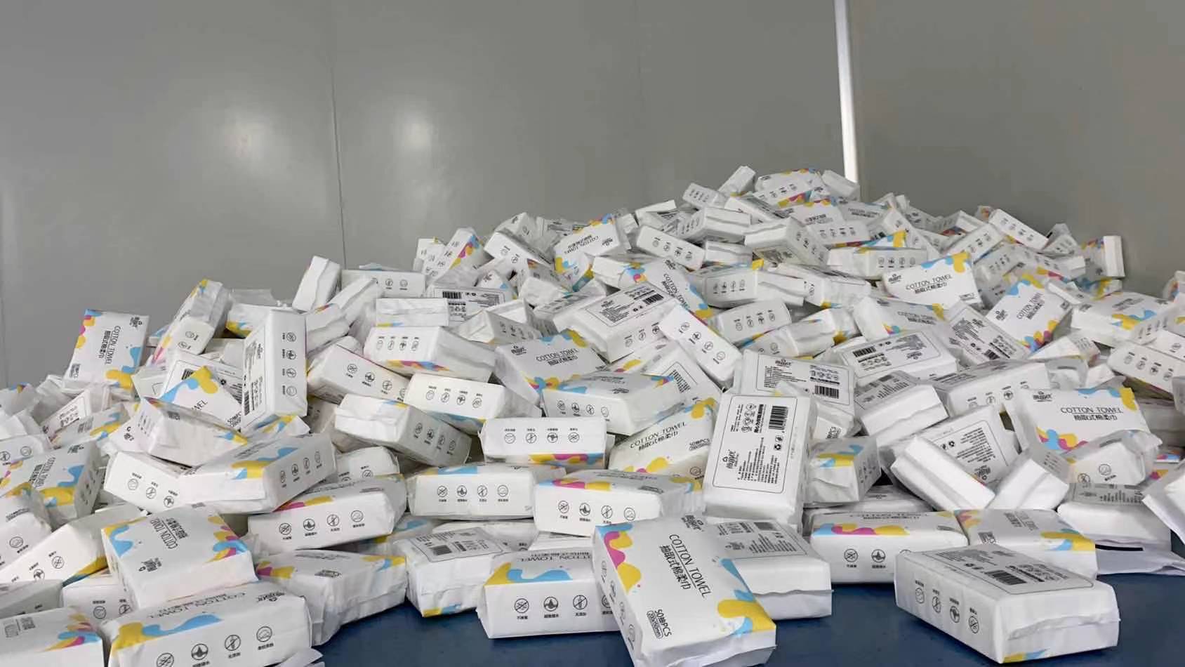 Our factory and store independently produce and sell embossed style, pull-out thickened cotton disposable face towels, cleansing and wiping towels pic 9