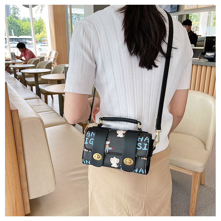 PU popular hand-held small bag for girls 2021 new Korean style fashion graffiti Instagram teenage girl single-shoulder crossbody pillow bag pic 13