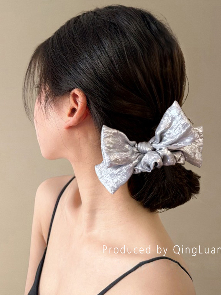Stylish bow hair tie, flowing mercury, fashionable ponytail hair tie, light luxury and high-end style, hair tie and updo pic 5