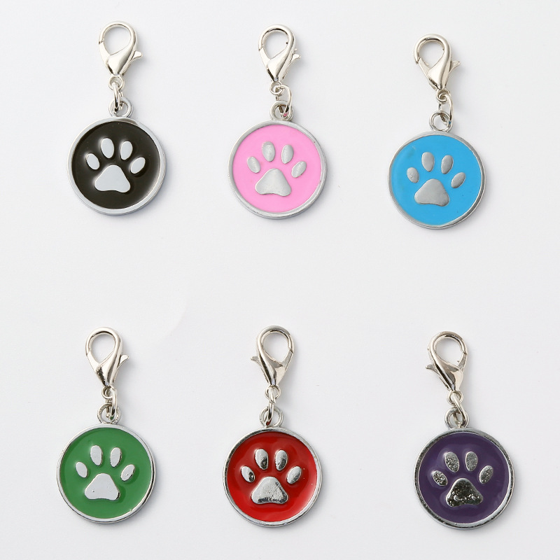 Wholesale of pet supplies in stock, including dog and cat paw print oil, pet accessories, pet foot pendants, collars and pendants pic 5