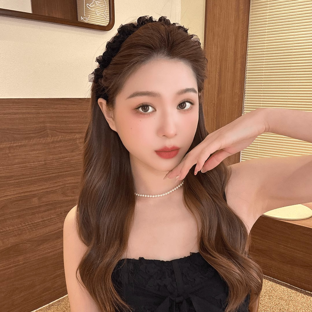 Spring and summer sweet hairband, high-end pleated mesh hairband, 2025 internet-famous new style, ethereal outerwear hairband for women pic 4