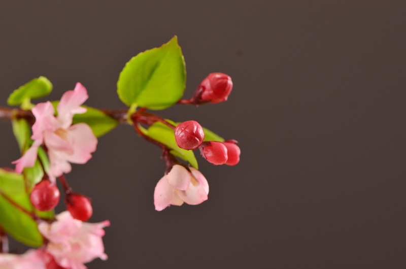 Dongli Flower Industry, the original manufacturer, offers wholesale of high-end artificial flowers, pendulous crabapple, home decoration sample rooms, photography props, and one-piece consignment of crabapple flowers pic 10