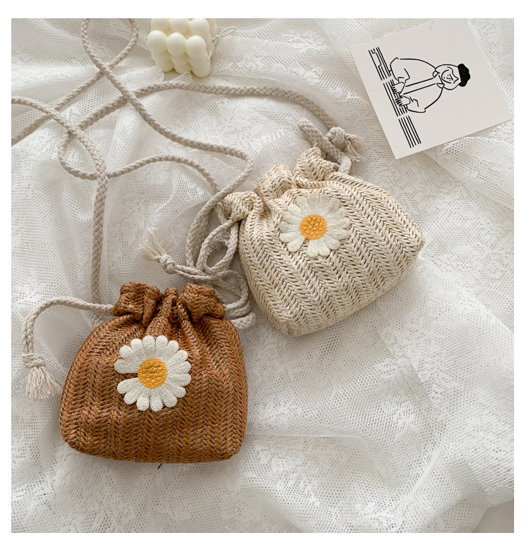 2021 new stylish drawstring bucket bag for women, Daisy woven bag, fashionable and compact mobile phone bag pic 23