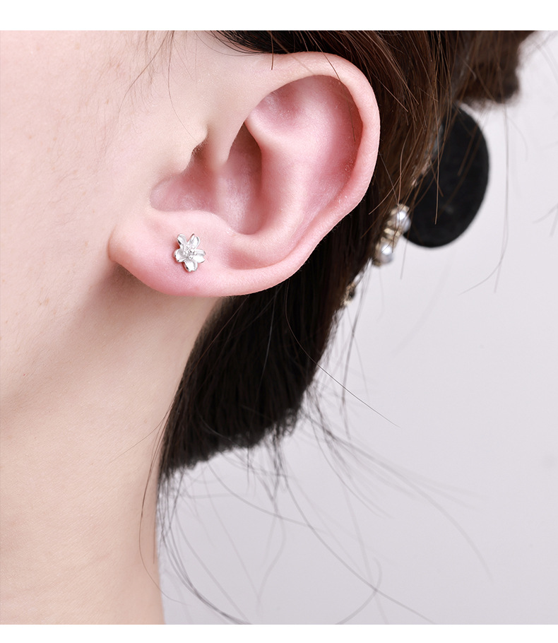 越南沙金紫荆花耳钉女栀子花朵耳饰欧币跨境爆款饰品源头工厂批发详情4