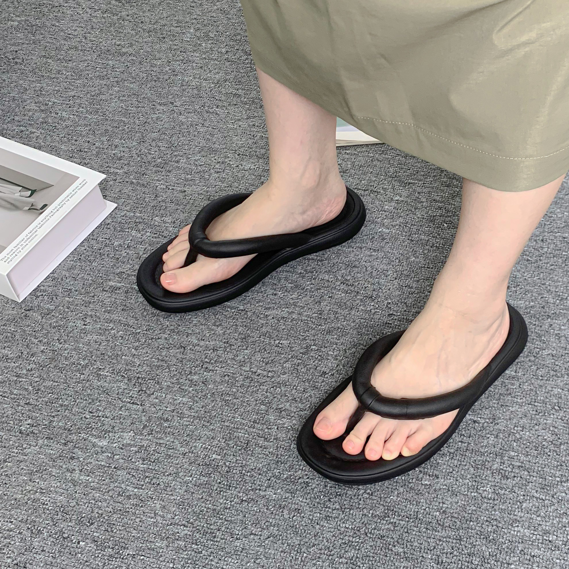 EVA新款人字拖夏季ins糖果色家用浴室洗澡软底夹脚外穿凉拖鞋批发详情5