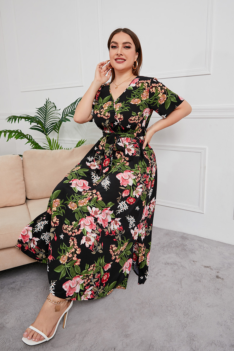 2024 Cross-border new French-style elegant plus-size dress with a V-neck, short sleeve and cinched waist, featuring a simple floral design pic 24