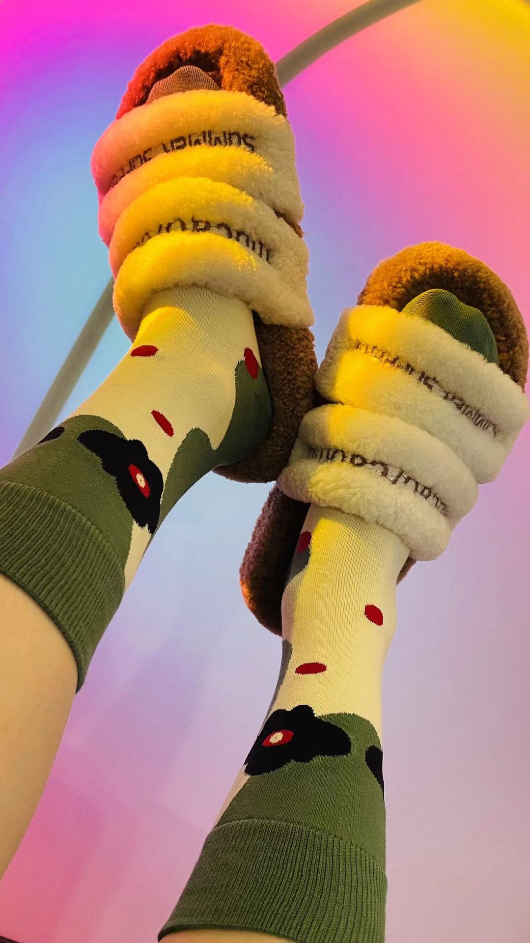 23年新款 春夏流行棋盘格精梳棉中筒女袜潮袜详情2