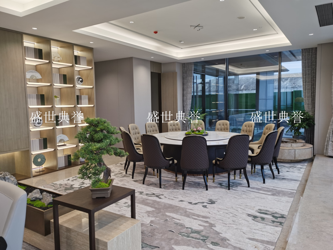 Solid wood furniture for five-star hotels in Hangzhou, seafood style, marble electric dining table, high-end club, light luxury large round table pic 24