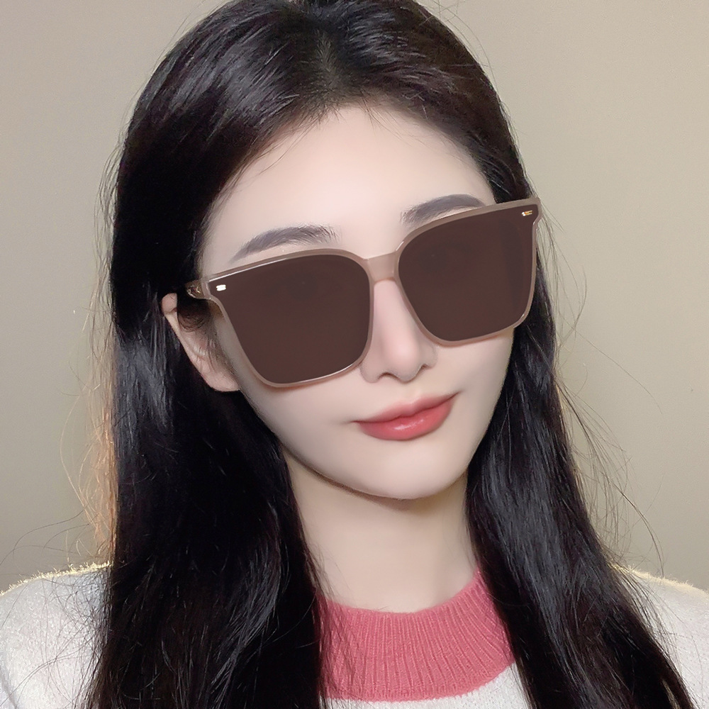 时尚墨镜女防晒新款高级感偏光镜茶色男太阳眼镜防紫外线司机开车详情4