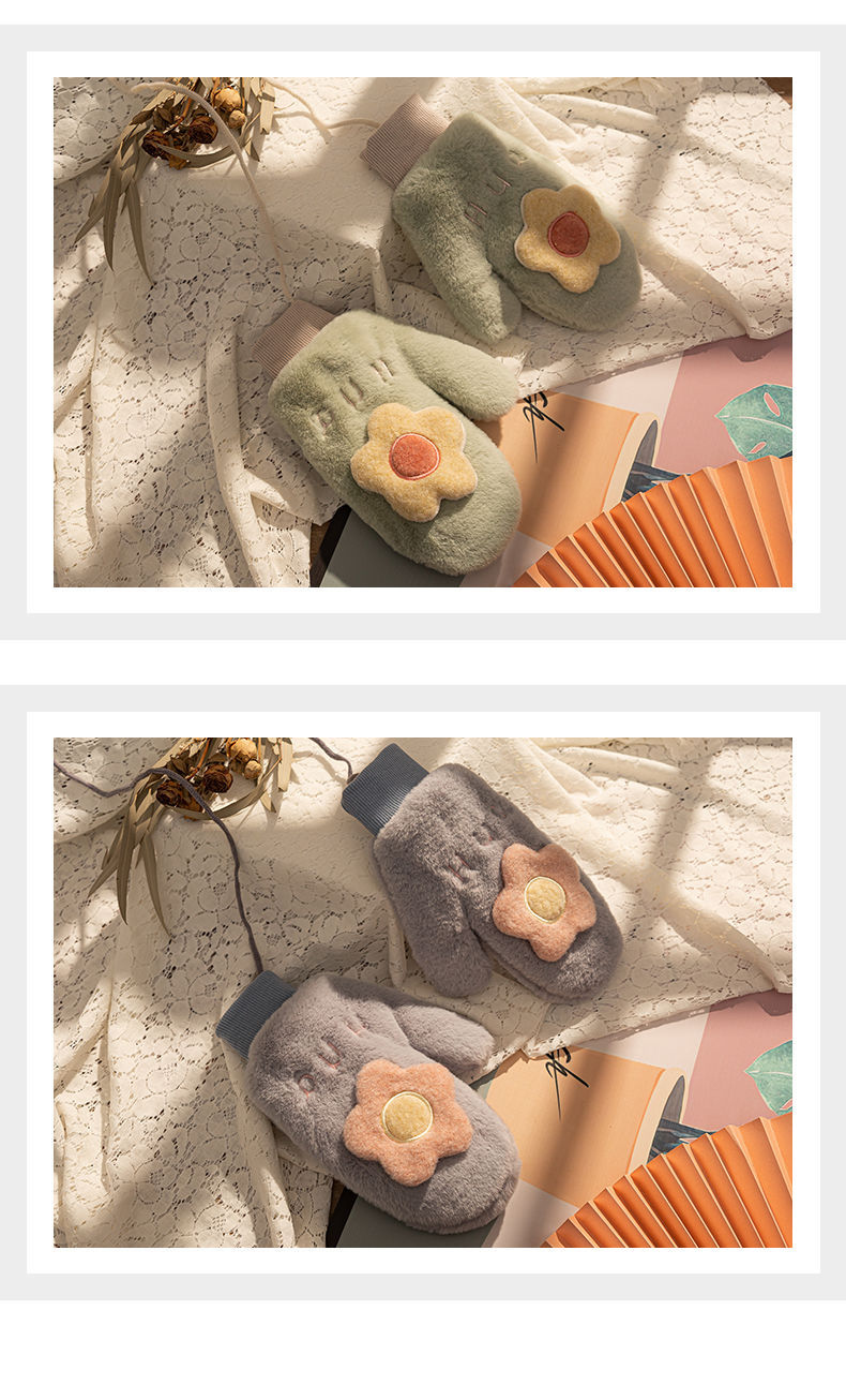 Cute and warm outdoor gloves with flowers in the style of Japanese and Korean ins, thickened and fleece sunflower neck-hanging gloves for autumn and winter pic 9