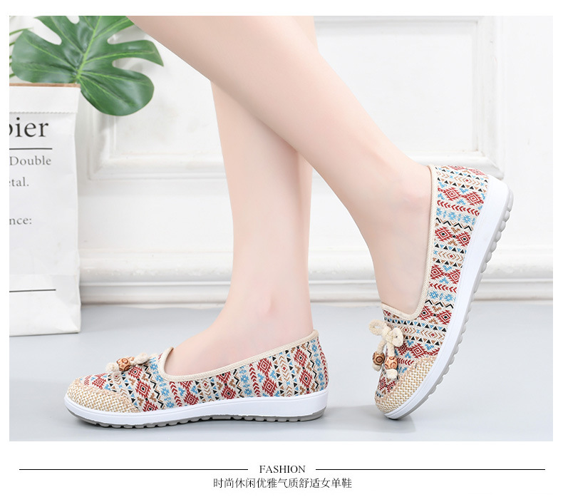 布鞋女春秋款单鞋软底中老年妈妈鞋休闲透气绣花鞋一件代发详情16
