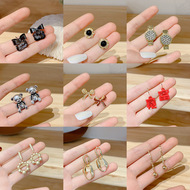 S925银针甜美珍珠花朵耳环女ins风小众百搭高级感耳钉耳饰品批发详情6