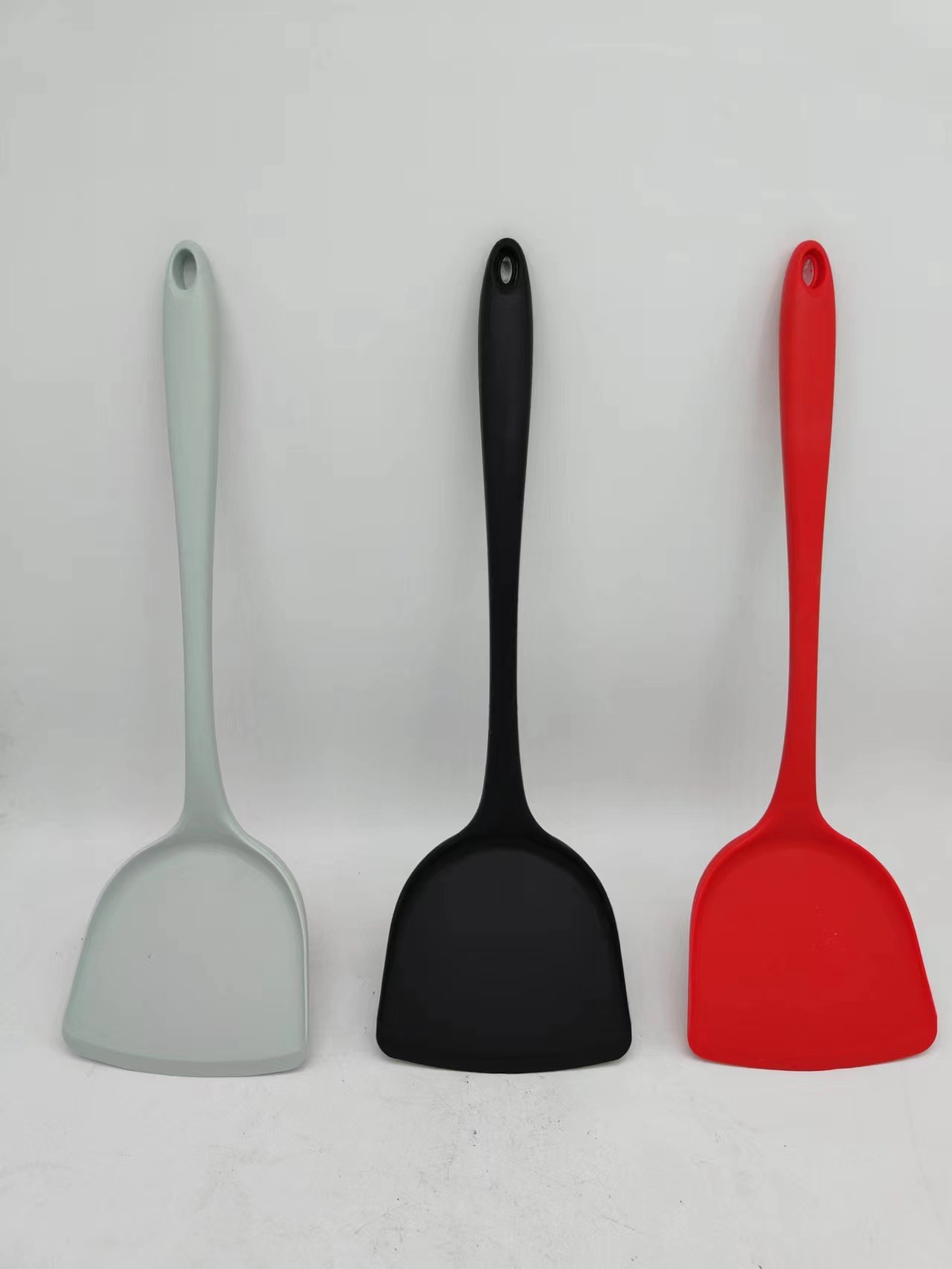 This is a non-stick wok made of wheat rice stone, a household cooking wok, and a 28CM flat pan for stir-frying pic 3