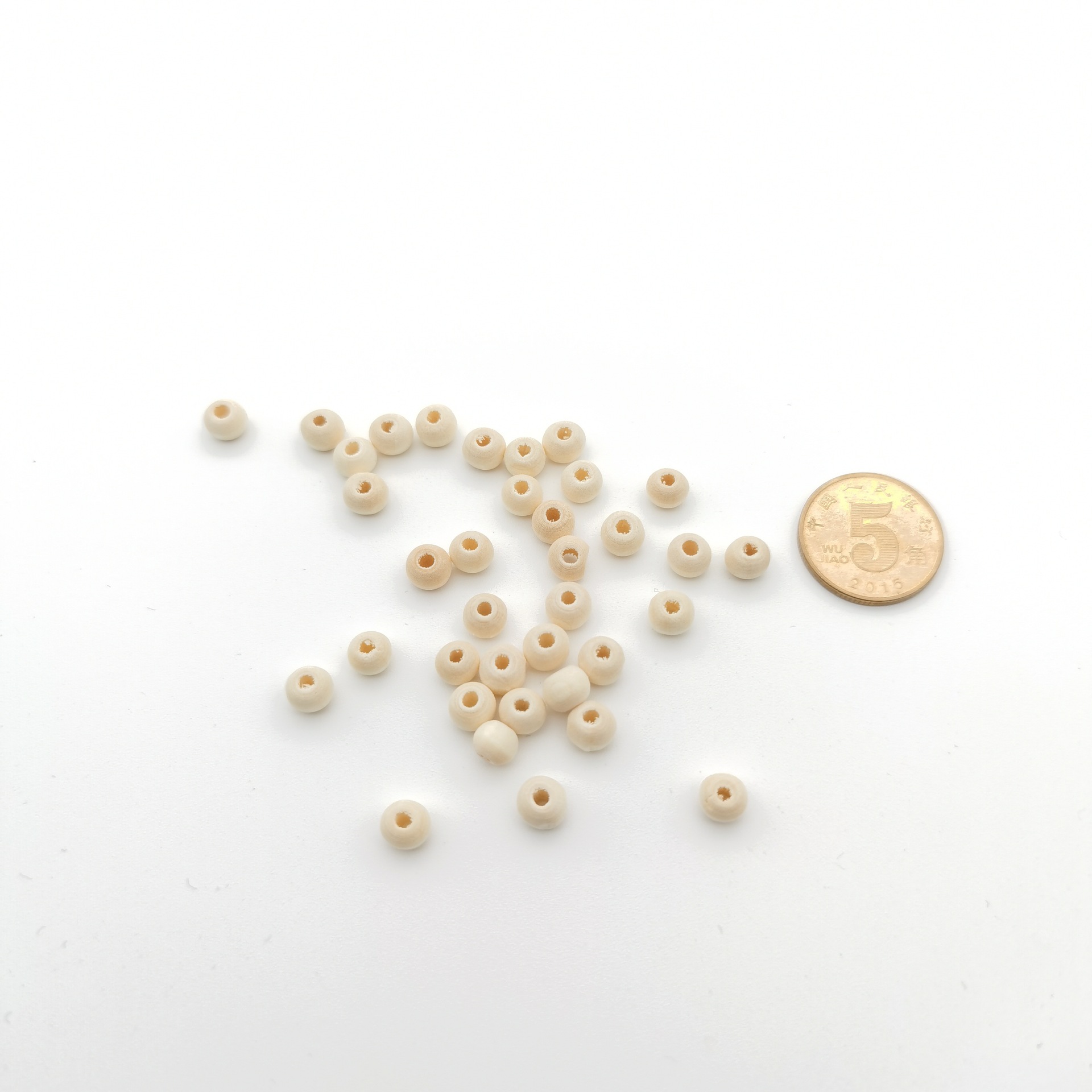 Factory direct supply of Tiantai wood beads, small hole wood beads, wholesale of loose beads, DIY customization of wooden jewelry accessories pic 4