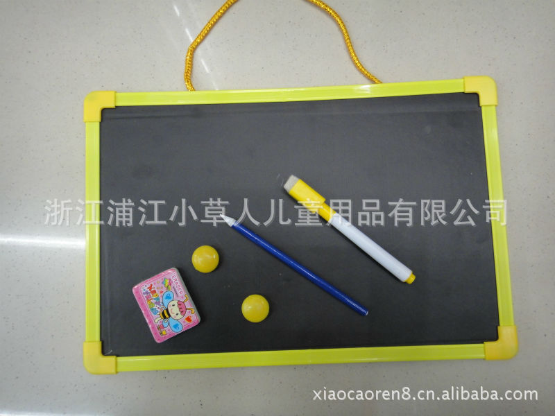 【厂家直销】可选黑白彩色 儿童磁性涂鸦画板写字板 益智早教玩具详情8