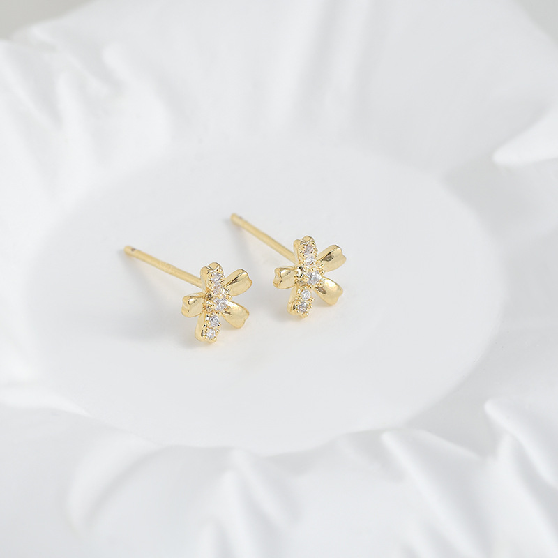 S925银针一卡三对套装耳钉女睡觉不用摘樱桃花瓣耳饰简约学生耳坠详情11