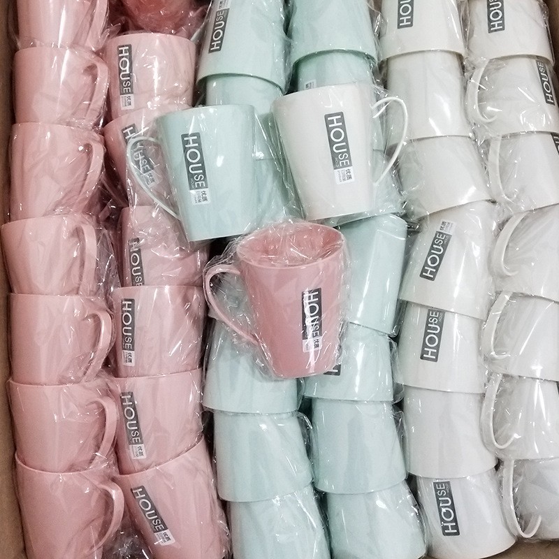 Plastic mouthwash cups, tooth-brushing cups, tooth-brushing cups, drinking cups, 1 yuan source, 2 yuan wholesale, popular products pic 6