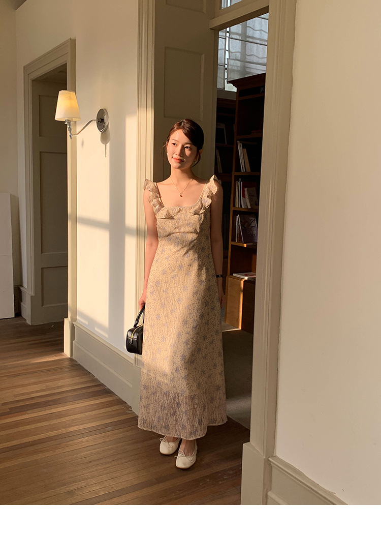 MOXI十三行女装法式连衣裙女2024夏季新款方领碎花长裙高级感裙子详情14