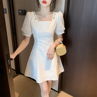 A trendy 2022 summer new style dress that makes you look younger and slimmer for women pic 17