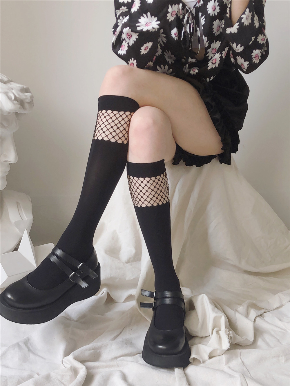Autumn new collection: One-piece formed spliced net socks, calf socks, cool jk dark style, ins black mid-calf socks pic 12