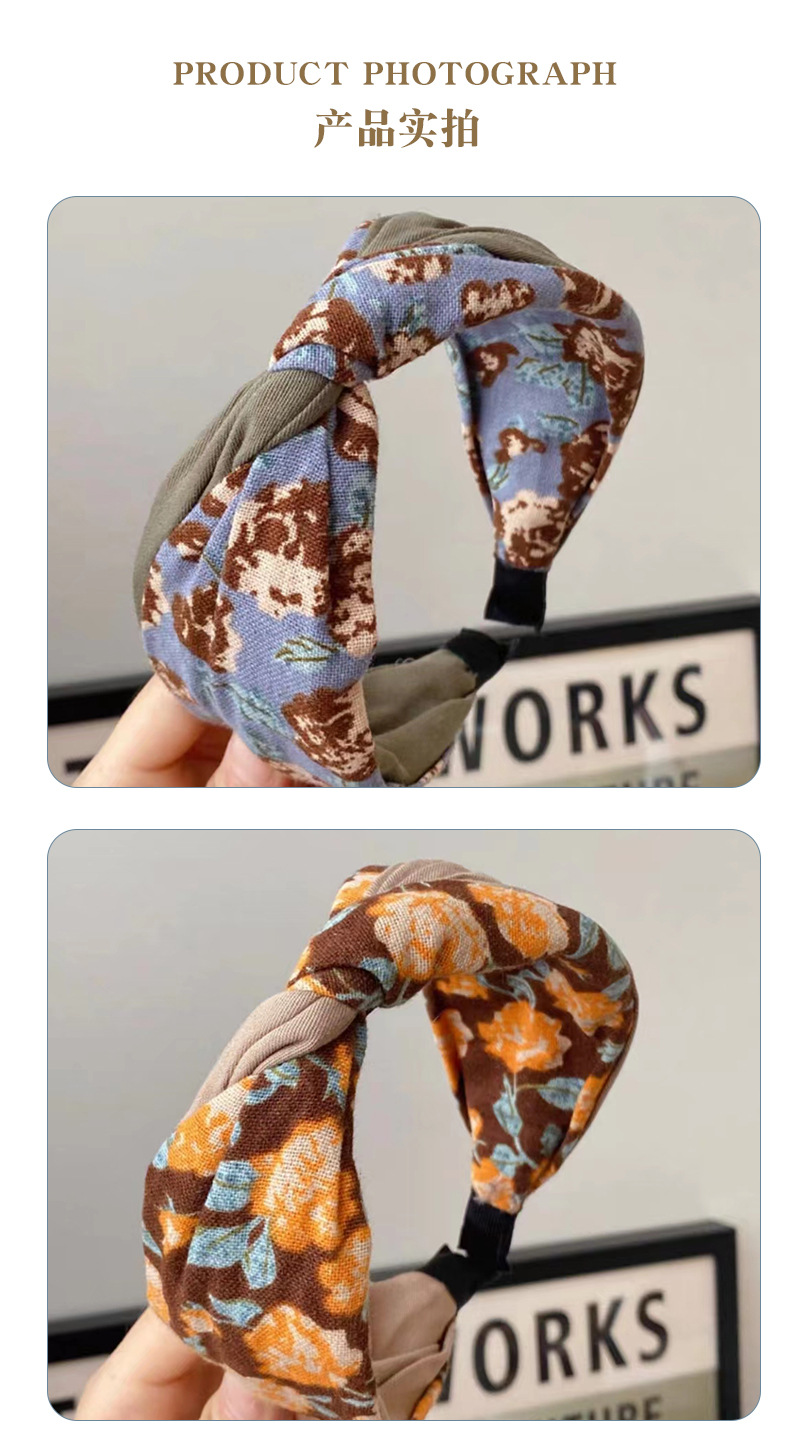The retro and artistic small floral hair band, a new hair accessory for female Internet celebrities in 2023, features a simple hairpin and an elegant wide-edge headband pic 6