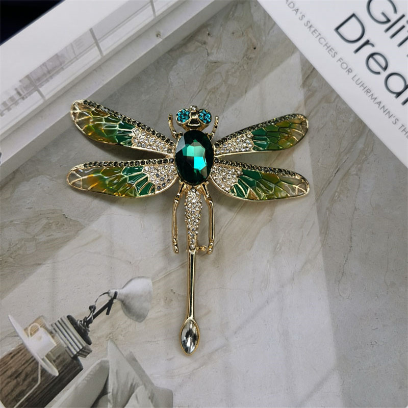 Custom-made dragonfly brooch with flapping wings and oil-dripping green crystal corsage pic 5
