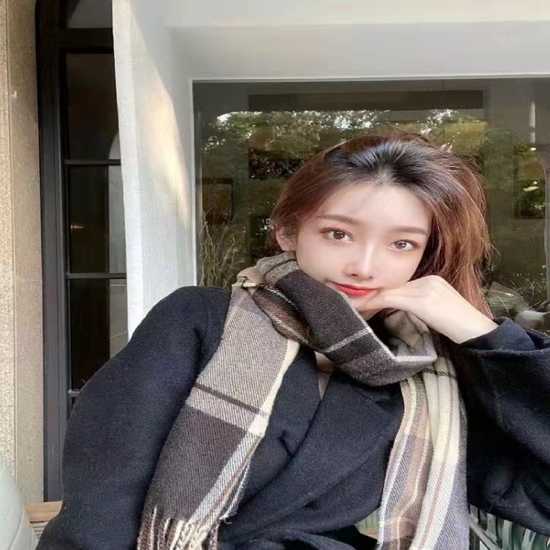 Европейский и американский кашемир с кисточками и вязанием шарфов для зимнего вязания на бармаглоте для женщины в клетчатом шарфе pic 16