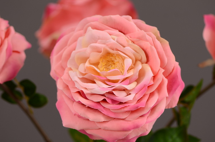 Dongli Flower Industry, the source factory, wholesals high-end artificial flowers, anti-real flowers, living room decoration, life-sized royal roses, and light luxury home floral art ornaments pic 11