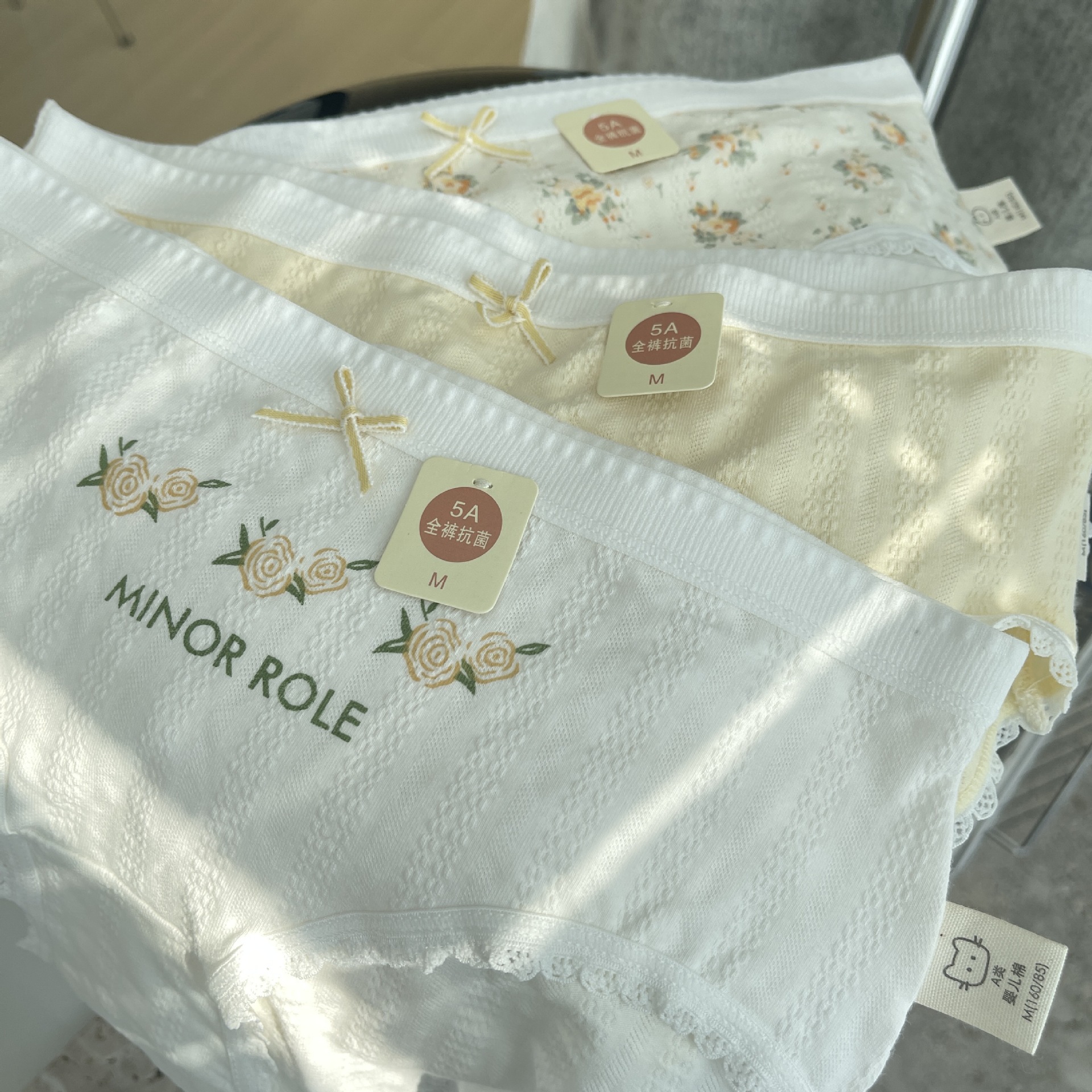 春夏新款5a抗菌裆纯棉内裤女中腰碎花蕾丝边全棉针织女士三角裤详情15