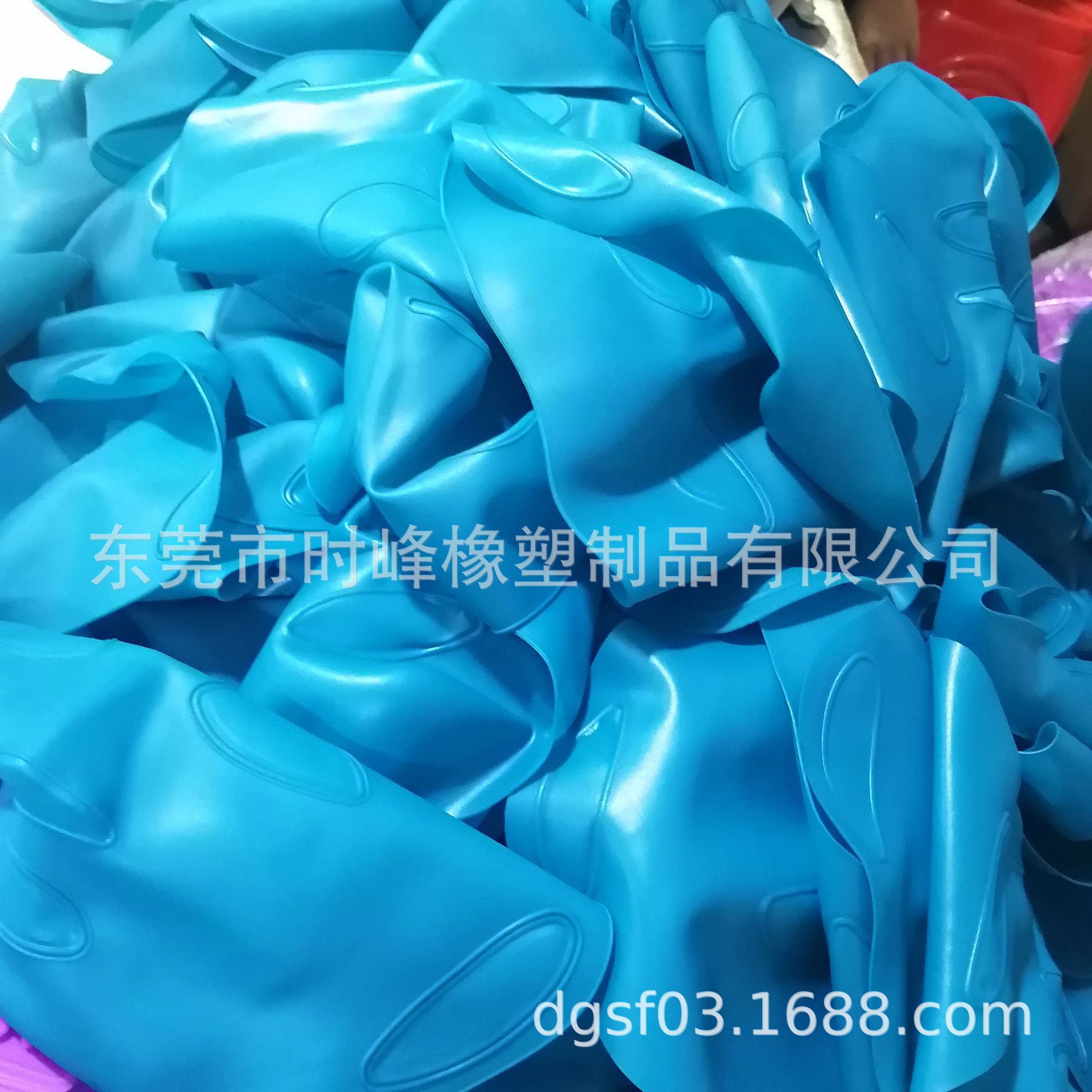 New 3D silicone mask cover, ear-hanging type anti-essence evaporation and anti-slip mask cover, reusable mask cover, in stock exclusively for export pic 21