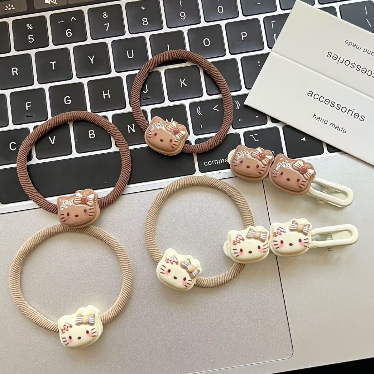 Coffee-colored cream kt cat hair tie, Korean-style hair tie, basic high-elasticity bun, simple and niche side bangs clip pic 1