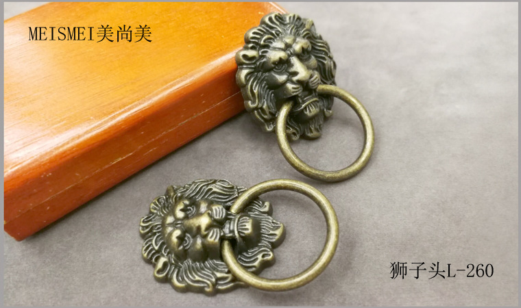 Decorative door knocker with animal head, old-fashioned animal head, retro lion head door knocker, blue and red ancient copper handle, Chinese qilin from the Ming and Qing dynasties pic 3