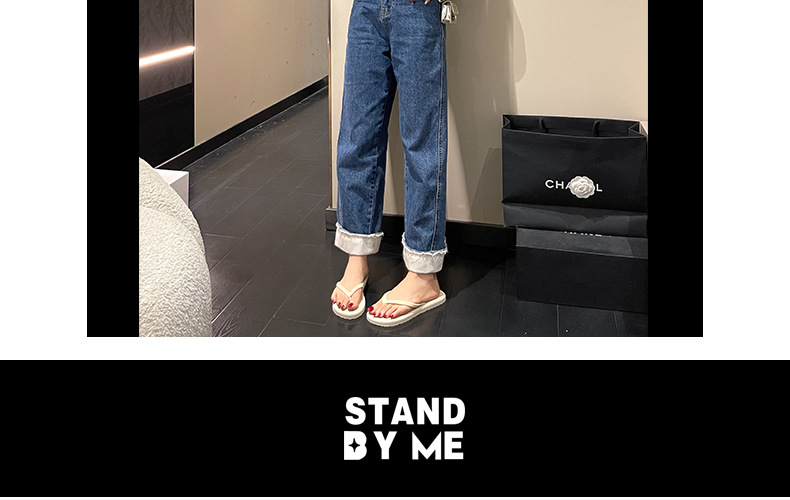 工厂批发高级感简约人字拖女夏季新款外穿纯色夹脚海边沙滩凉拖鞋详情11