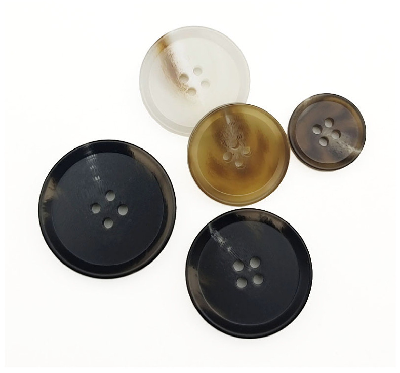 现货批发树脂纽扣西装衣服大衣扣咖色花纹扣子仿牛角扣裤扣白花扣详情17