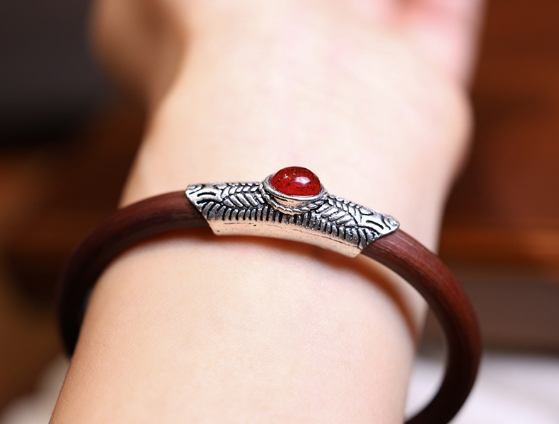 Natural wild Shannan unjointed chicken blood Vine bracelet for men and women, with jointed wood and vine bracelet, summer ethnic style pic 16