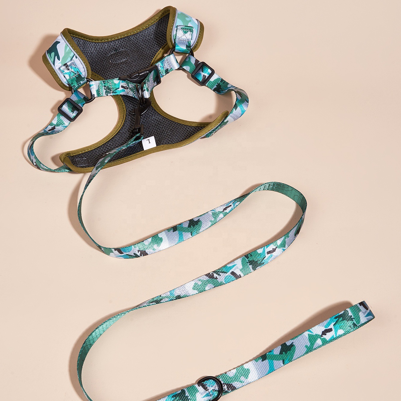 Maidi Cross-border New product Pet dog and cat fashionable leash, chest and back strap, fashionable printed with reflective strips, adjustable pet chest and back strap, dog walking leash, cat leash pic 15