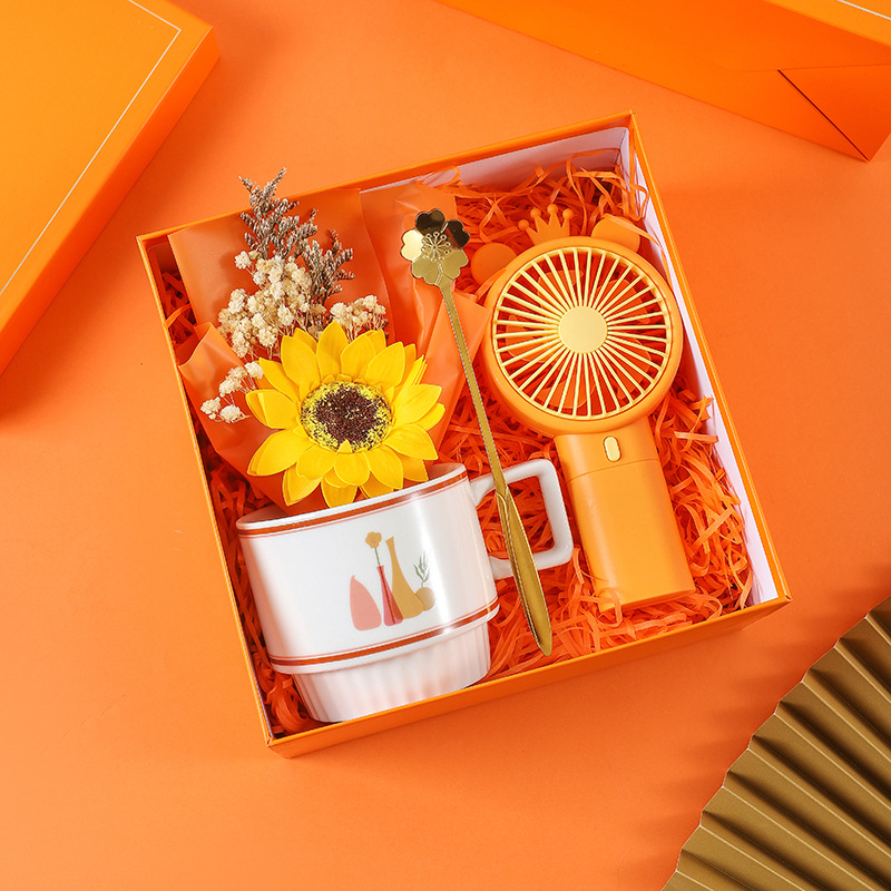 Practical business gift sets, creative souvenirs, Qixi Festival gifts, summer cups, fans, umbrellas, and opening gifts pic 12