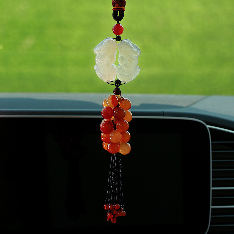 Natural chalcedony car pendants, double PI Xiu car tassel style car pendants for men and women, high-end car rearview mirror pendants pic 3