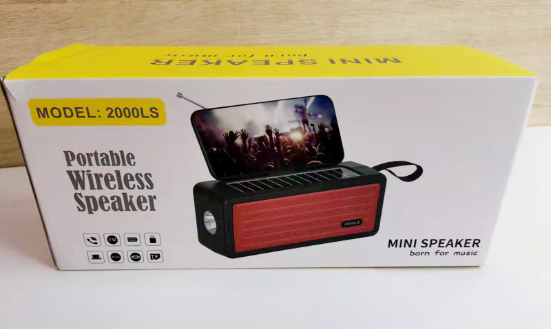 2000LS Solar-powered wireless Bluetooth speaker, cross-border FM radio, multi-functional flashlight, portable outdoor radio, African export Bluetooth speaker pic 5