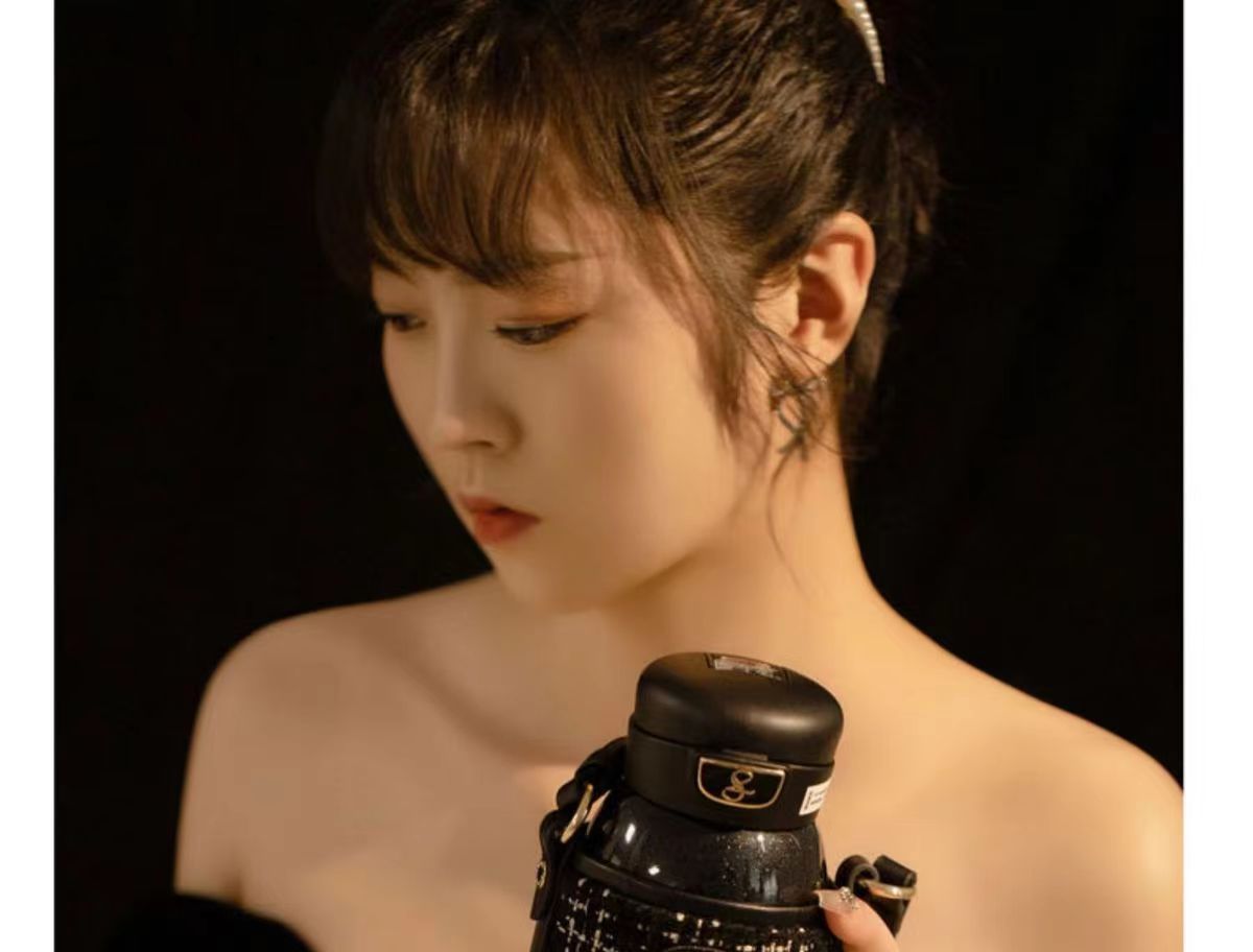 HISAYLEE小立高颜值媛悦双饮吸管水杯子保温杯杯套手拎便携女生礼详情6