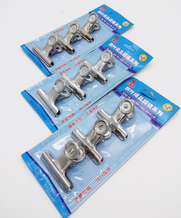 C1732 Three office clips, office stationery ticket clips, fixed two-yuan store supply source, wholesale and distribution pic 1