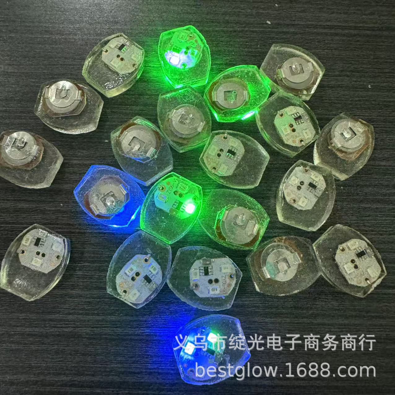 LED红蓝绿鞋灯方灯椭圆灯防水灯震动发光闪灯服装灯机芯电子配件详情7