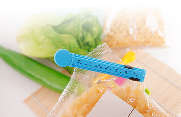 Round-headed smiling face sealing clip, 11 cm snack bread sealing clip, creative plastic clip, date sealing clip pic 3