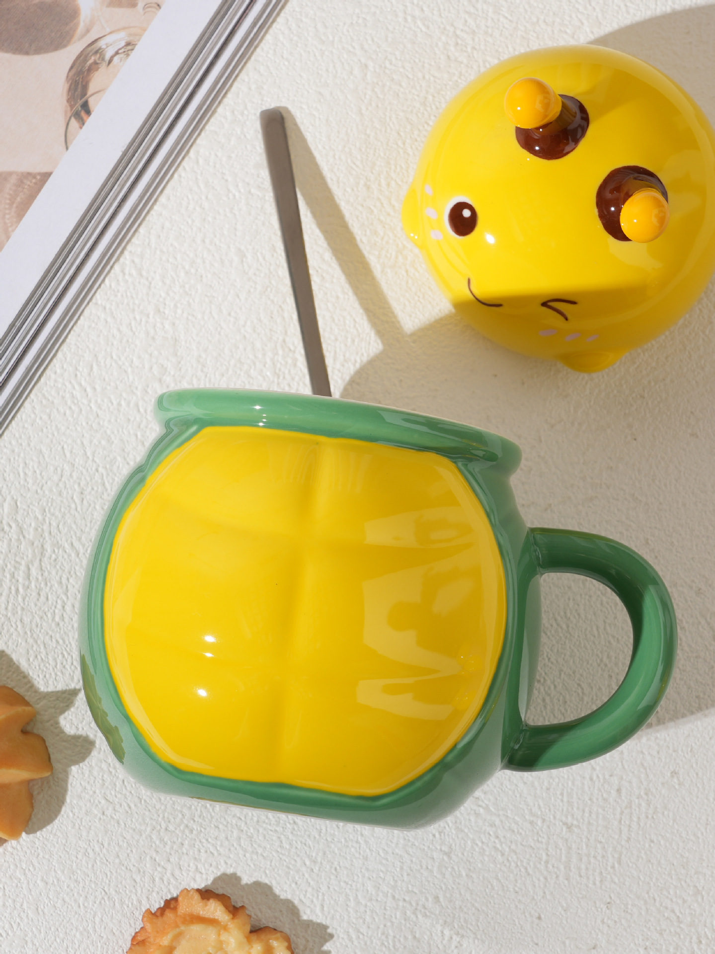 Cute and niche creative cartoon ceramic cups with LIDS for girls, funny birthday gifts for best friends, and high-quality appearance mugs pic 3